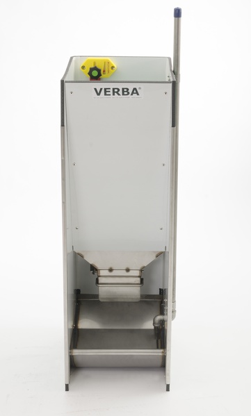 A00-0006 M19110 slurry tank for fattening pigs VERBA M-series slurry trough for fattening pigs and piglets