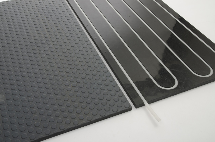 Heating element on the top and inside Heating plate, viewed from the outside, and internal components