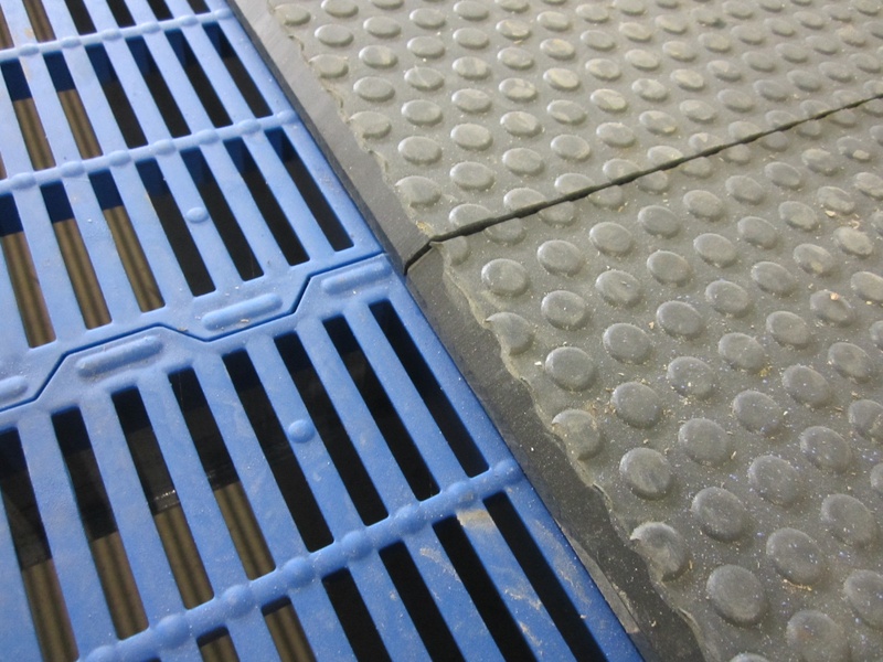 Beveled edge on Ekogrip sheet